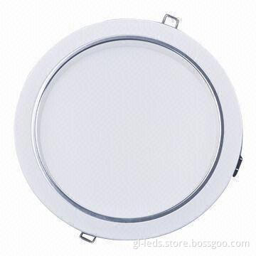 LED Downlight with 1,200 to 1,400lm Luminous Flux and >75Ra Color Rendering Index